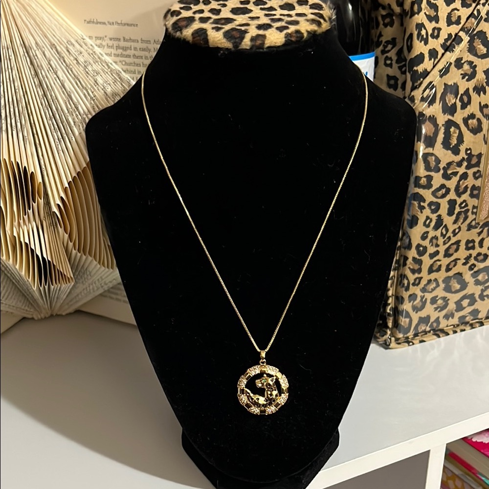 Cheetah Pendant Necklace